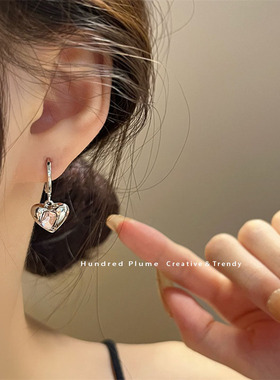 韩国东大门小众设计感粉色钻爱心耳环 夏季冷淡风轻奢心型耳圈女