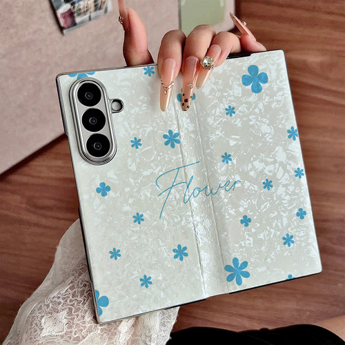 浅底蓝花适用三星Galaxy Z Fold7手机壳女新款zfold6折叠屏fold5贝壳纹电镀翻盖fold4防摔保护套