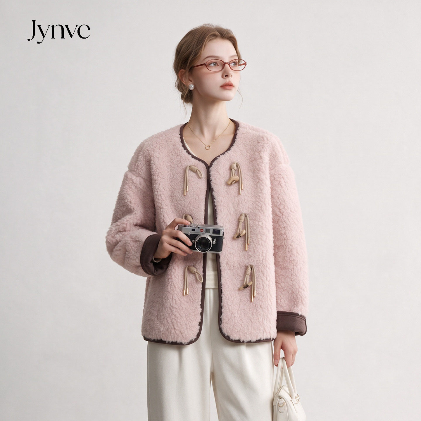 Jynve 樱花粉羊羔毛外套女2026秋冬季超好看牛角扣保暖颗粒绒上衣
