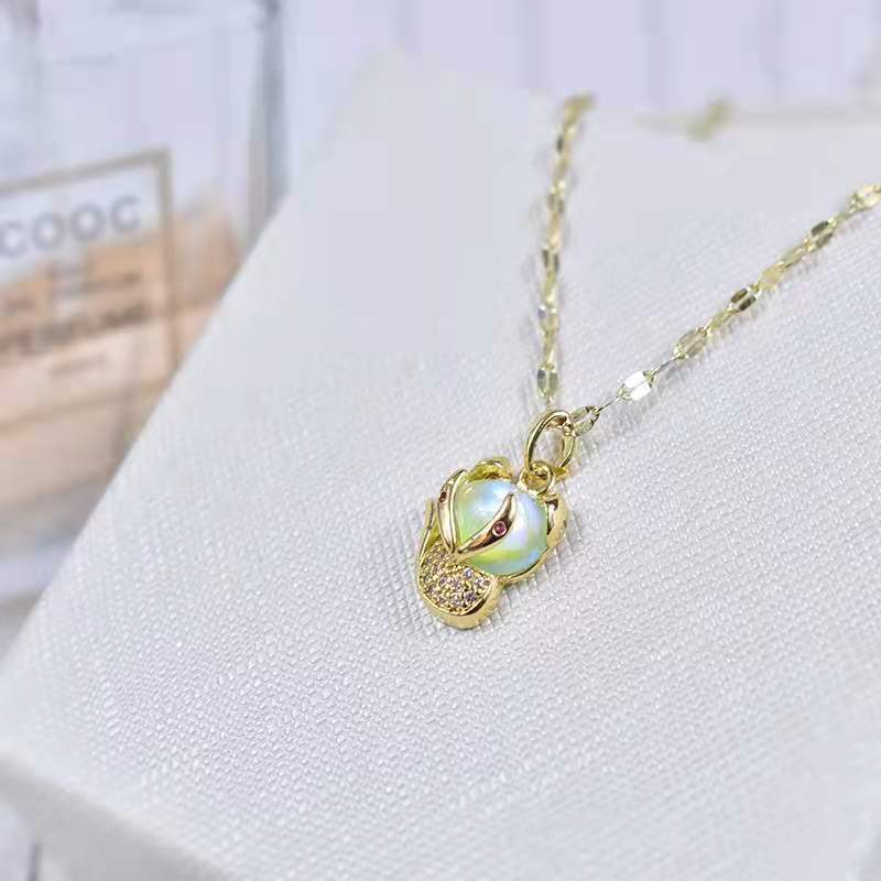 新款钛钢灵气狐狸吊坠锁骨链女ins轻奢风时尚百搭首饰品情侣项链