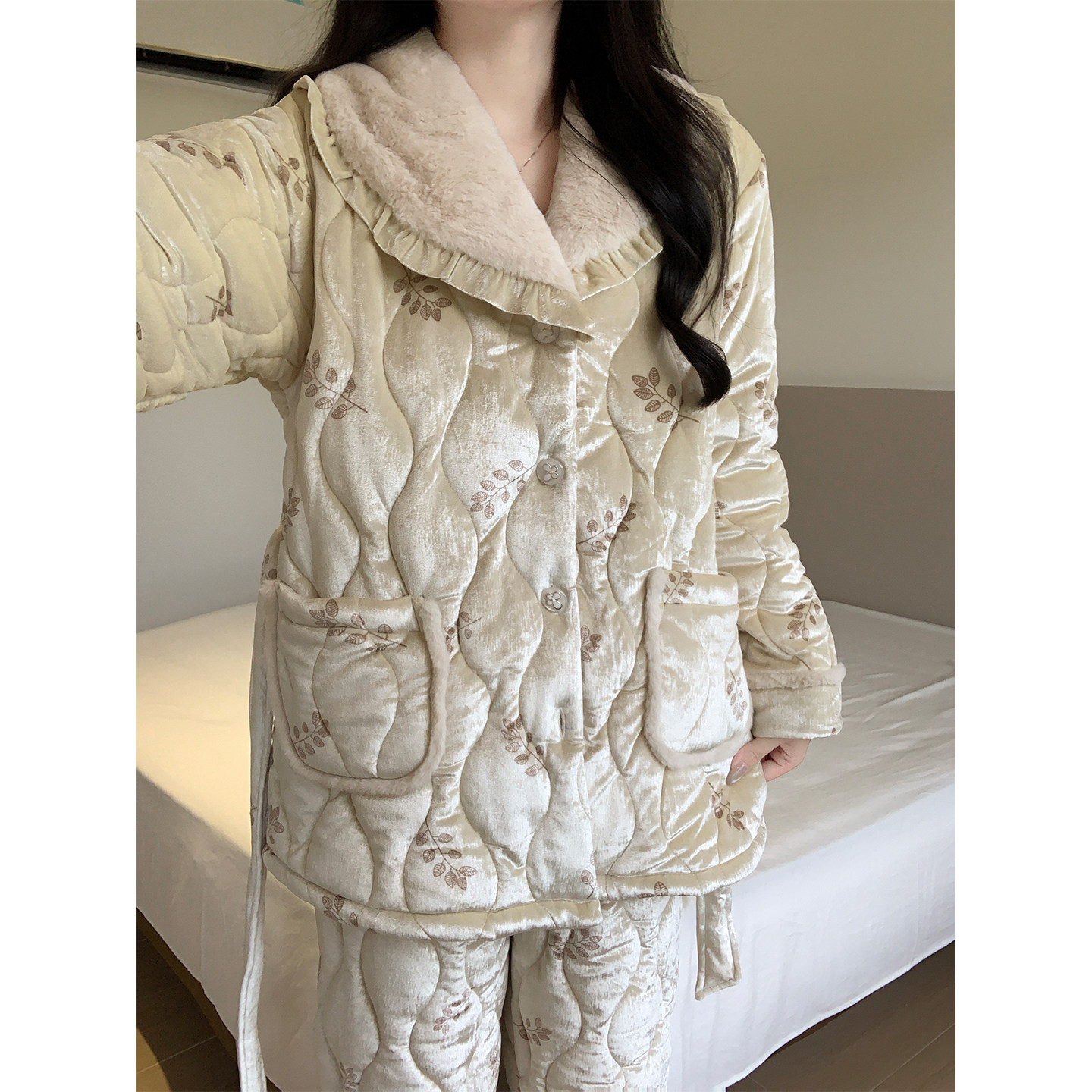 梦鸾三层夹棉睡衣女2025冬季珊瑚绒加厚加绒新中式女士家居服套装,女士内衣/男士内衣/家居服,睡衣/家居服套装,淘宝优惠券,粉丝福利购,淘宝优惠卷