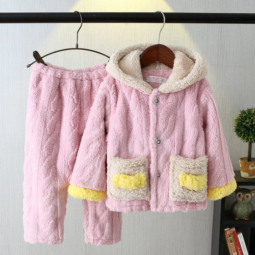 秋冬带帽保暖小宝宝珊瑚绒睡衣