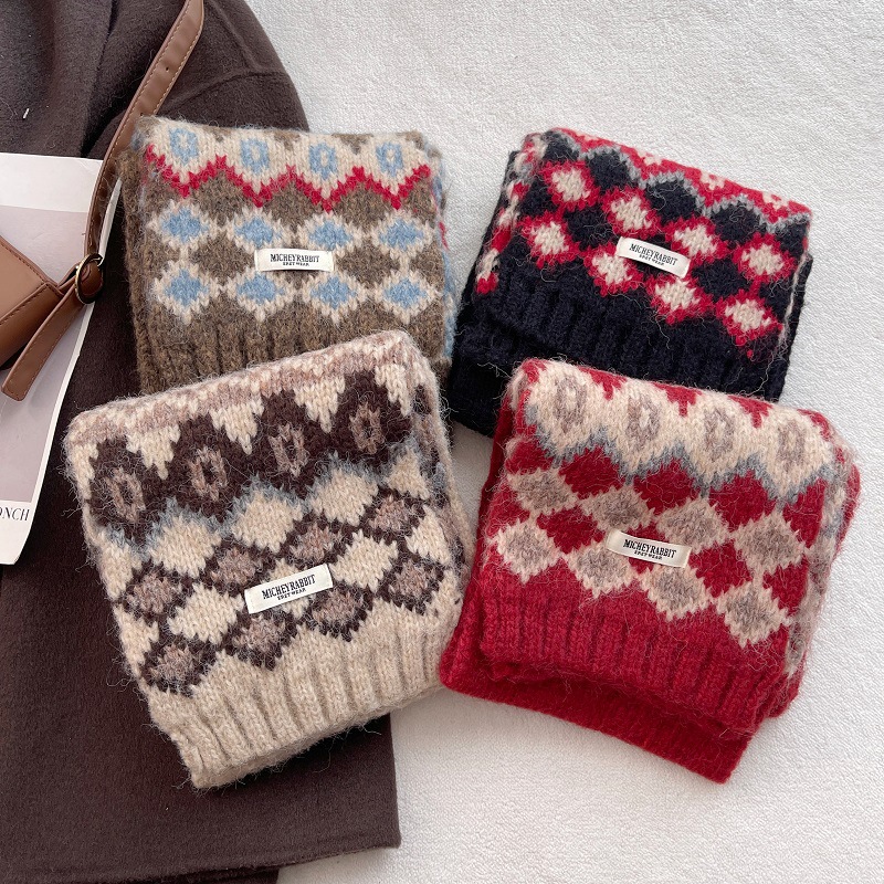 费尔岛围巾女韩系f氛围感提花针织披肩2025冬新款双层加厚保暖围