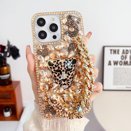 Diamond Leopard Head Rhinestone Case for iPhone 16 17Pro 17 Air Pro max Luxury Bracelet Phone Cover