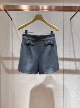 2025年春季新款简约休闲高腰显瘦蝴蝶结羊毛阔腿A字短裤R103603C