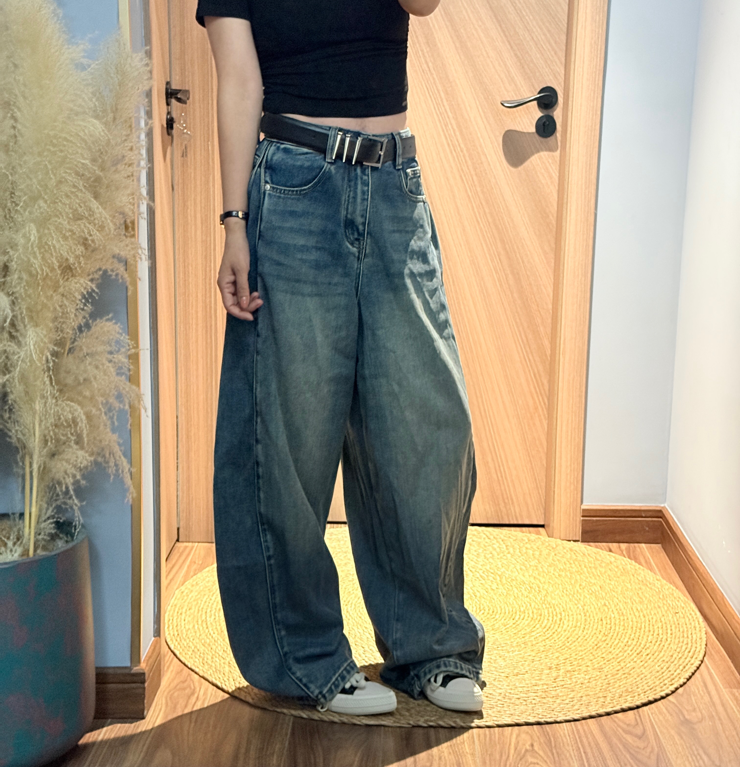 索玛拉67531秋冬磨毛2025新品酷飒挺括牛仔蓝无弹阔腿弯刀牛仔裤M