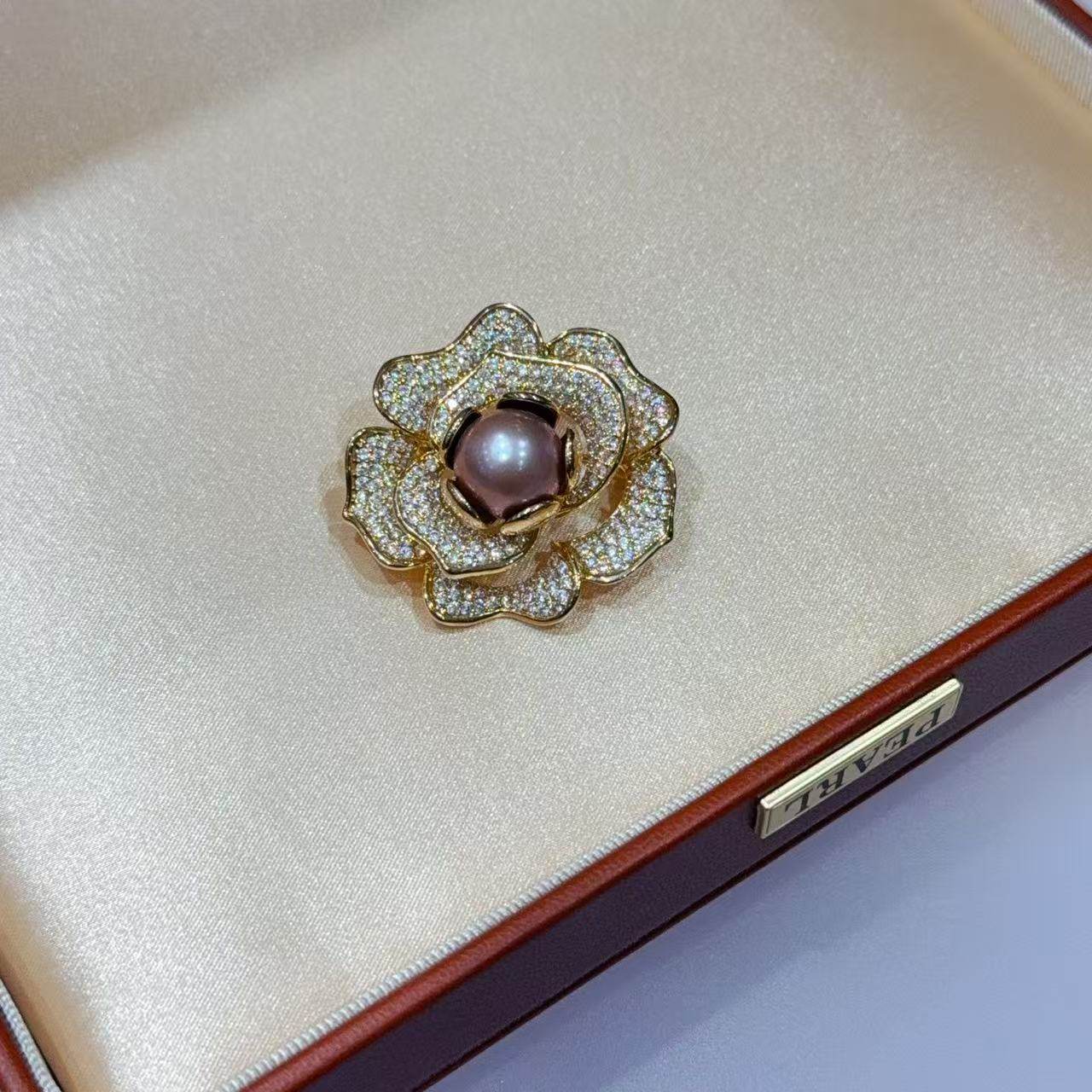 【六月粉丝专享】花苞富贵花胸花淡水珍珠12-13mm,珠宝/钻石/翡翠,其他,淘宝优惠券,粉丝福利购,淘宝优惠卷