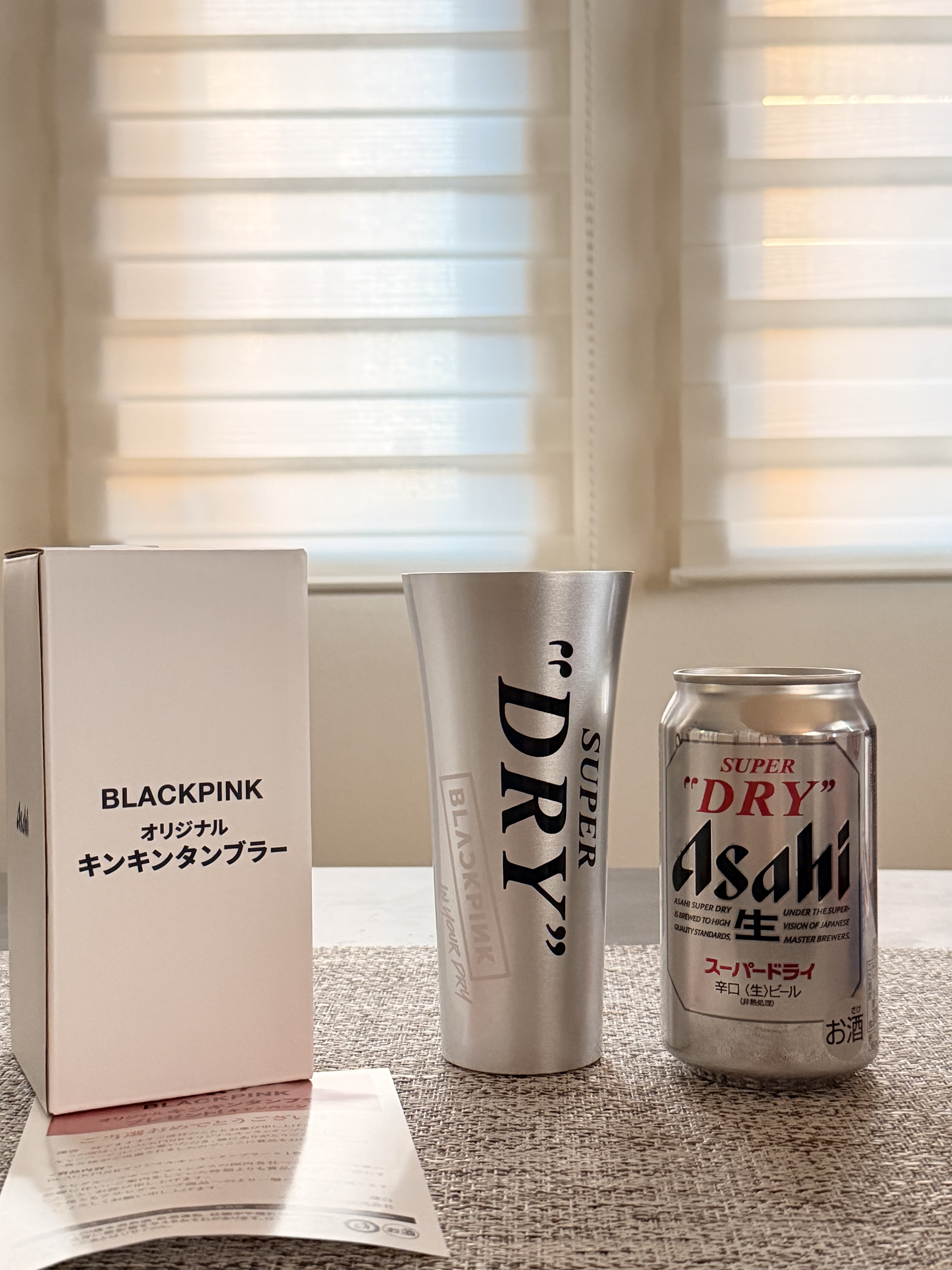 日本现货实拍秒发 BLACKPINK日本朝日SUPERDRY啤酒杯冰镇杯变色杯图片