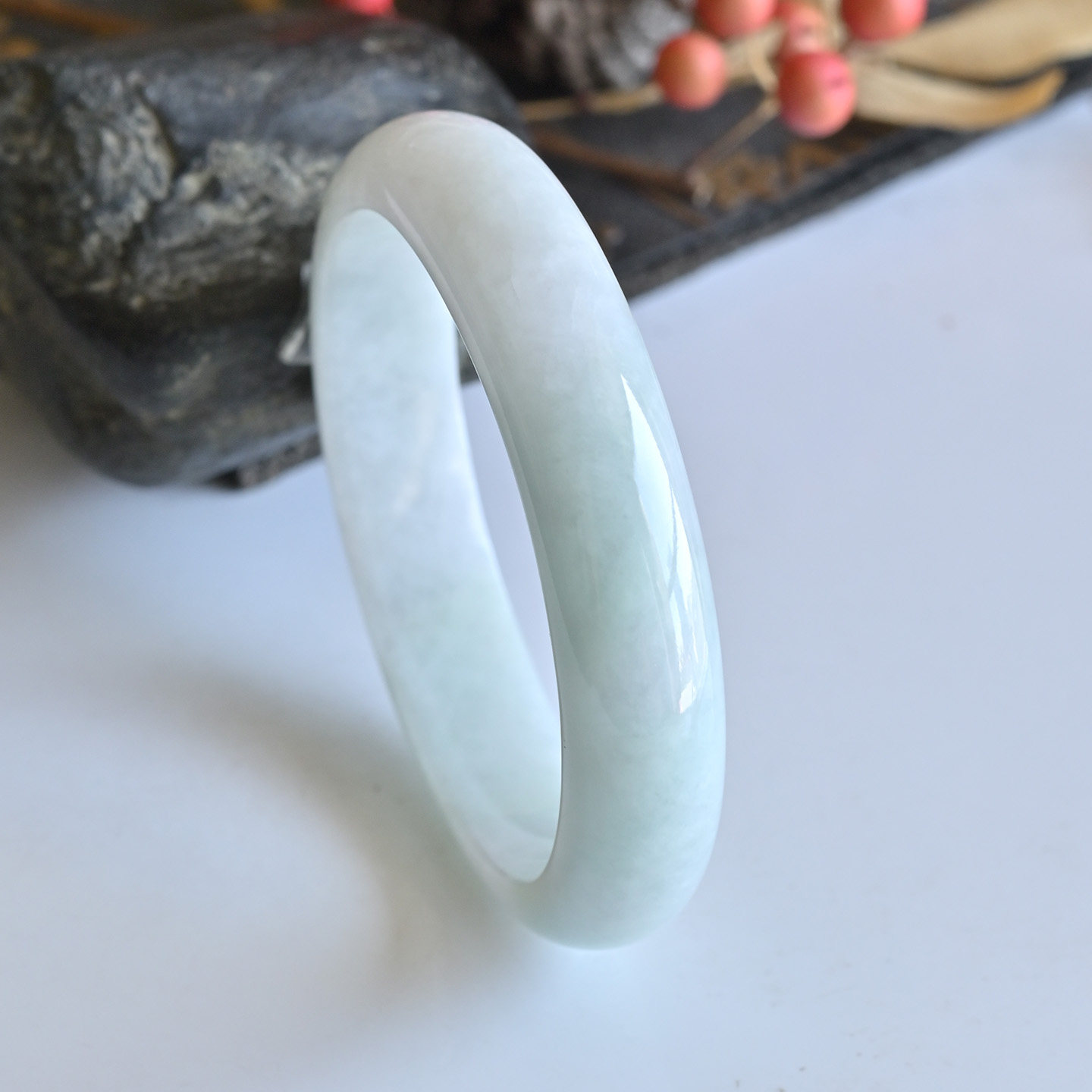 清仓天然a货翡翠手镯冰糯种浅色玉镯子女55椭圆缅甸玉手镯贵妃镯