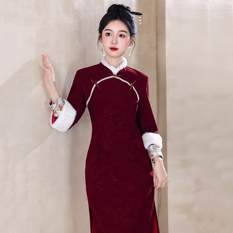 2025新款复古秋冬红色加绒国风长袖改良旗袍厚款女新中式女装