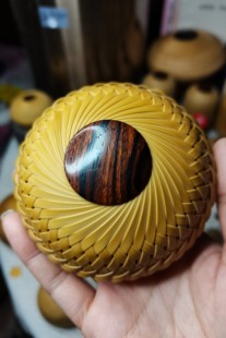 竹编蝈蝈笼 飞碟笼 中号