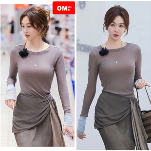 中餐厅姜妍同款拼接撞色长袖t恤女早秋打底衫修身显瘦设计感上衣