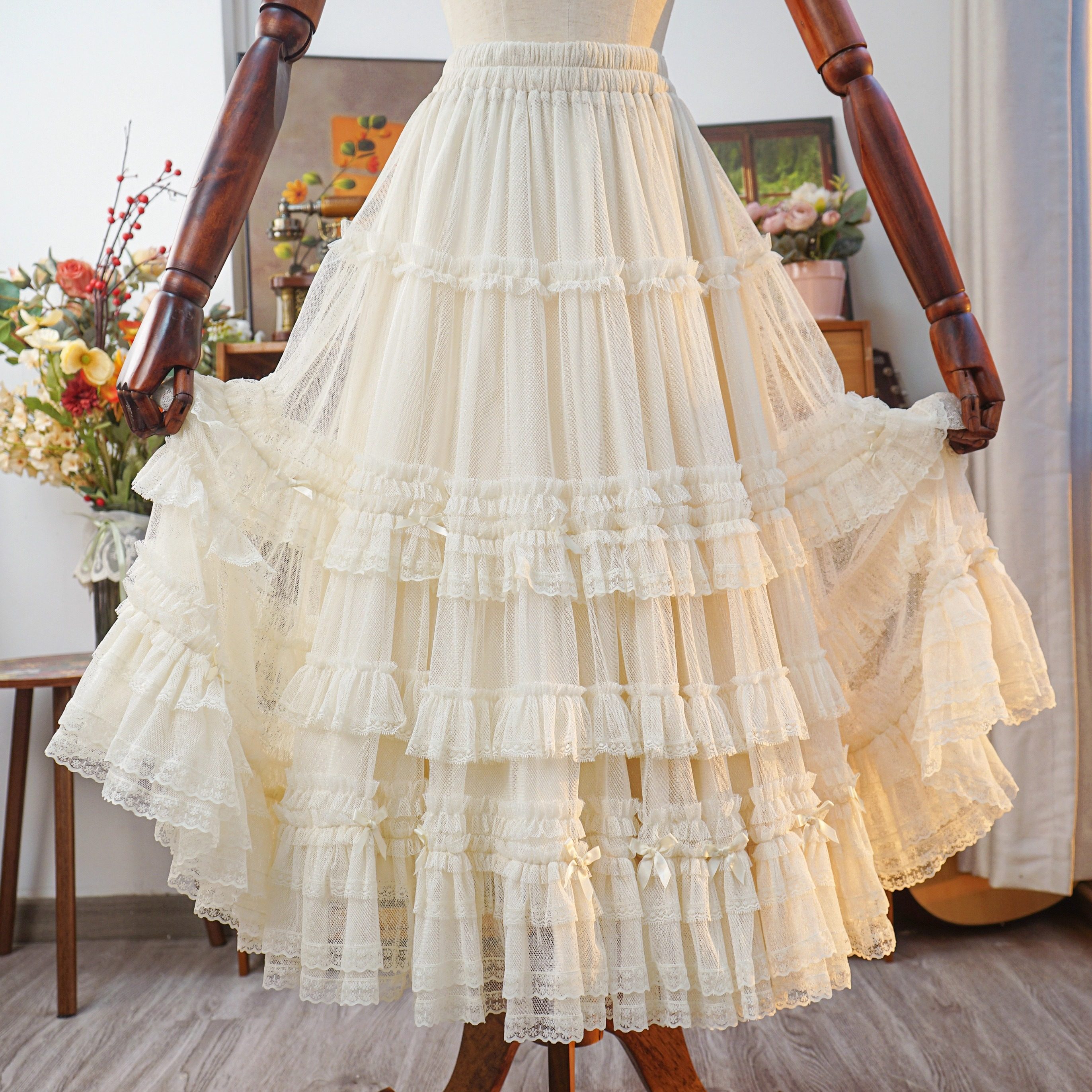 素华一派原创点纱段段大摆蝴蝶结蕾丝汉洋折衷Lolita半身裙衬裙