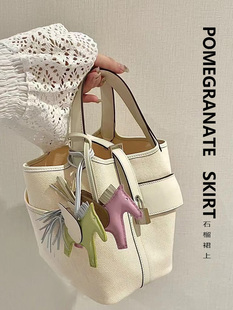 skirt菜篮子尼龙水桶包女士手提包单肩斜挎休闲复古 pomegranate