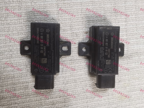 适用奔驰W221S300S350S320S400S500S600S450胎压传感器 气嘴电脑