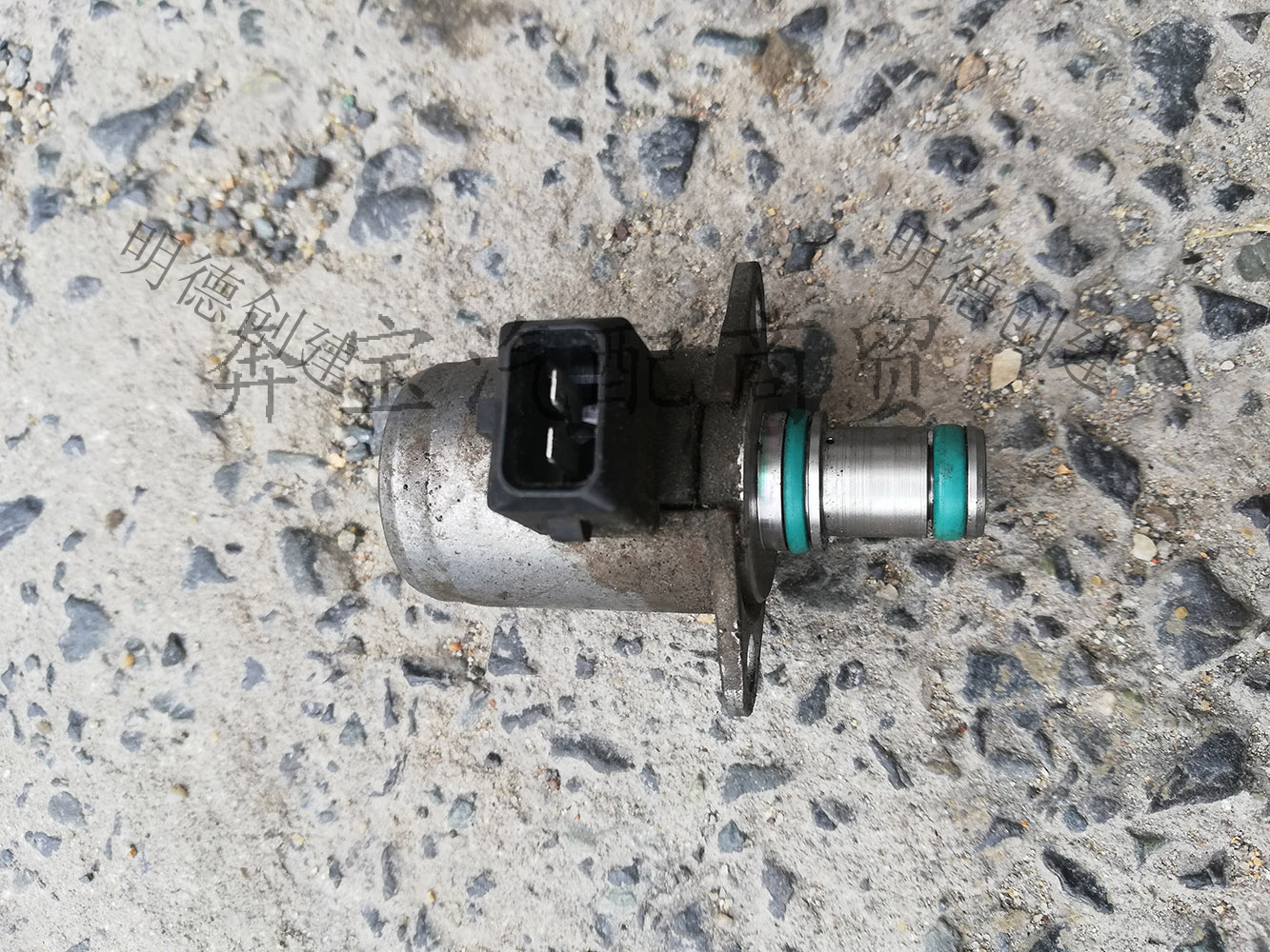 适用于奔驰方向机电子阀W251W209 W203 W208 W211W212 W164电磁阀