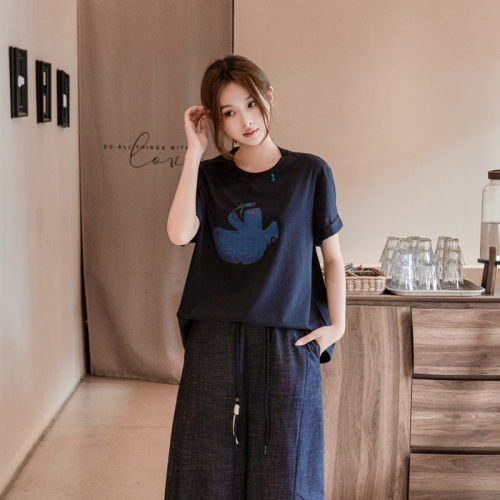 大小文艺薄款印花纯棉短袖女