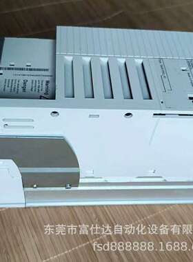 供应伦茨变频器 E82EV302K4B 现货包邮议价