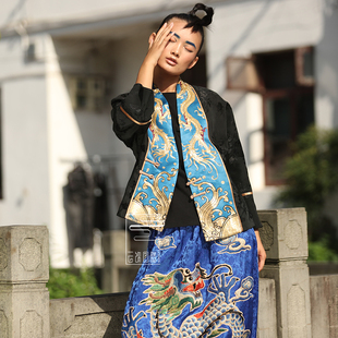 云饰图腾原创女装上衣 民族风手工绣中式和服长袖老缎子百搭外衣