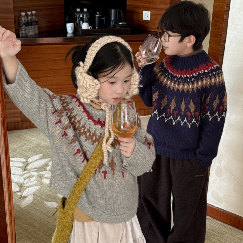 圆领款费尔岛韩版童毛衣秋冬女童