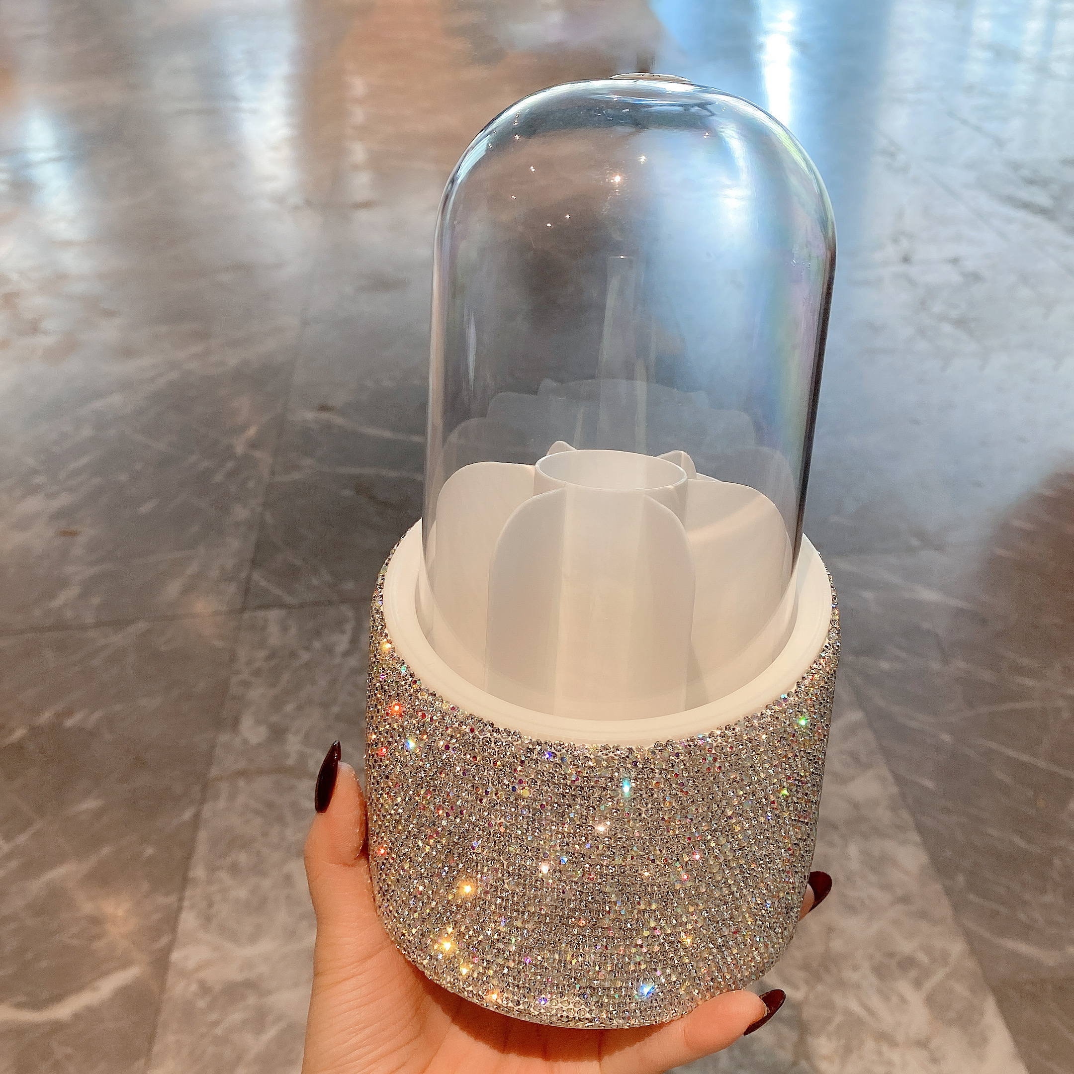 高颜值镶钻360镶钻化妆刷收纳桶