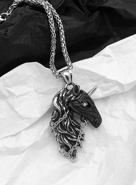 hiphop面具独角兽项链男士潮嘻哈痞帅个性复古钛钢吊坠毛衣链长款
