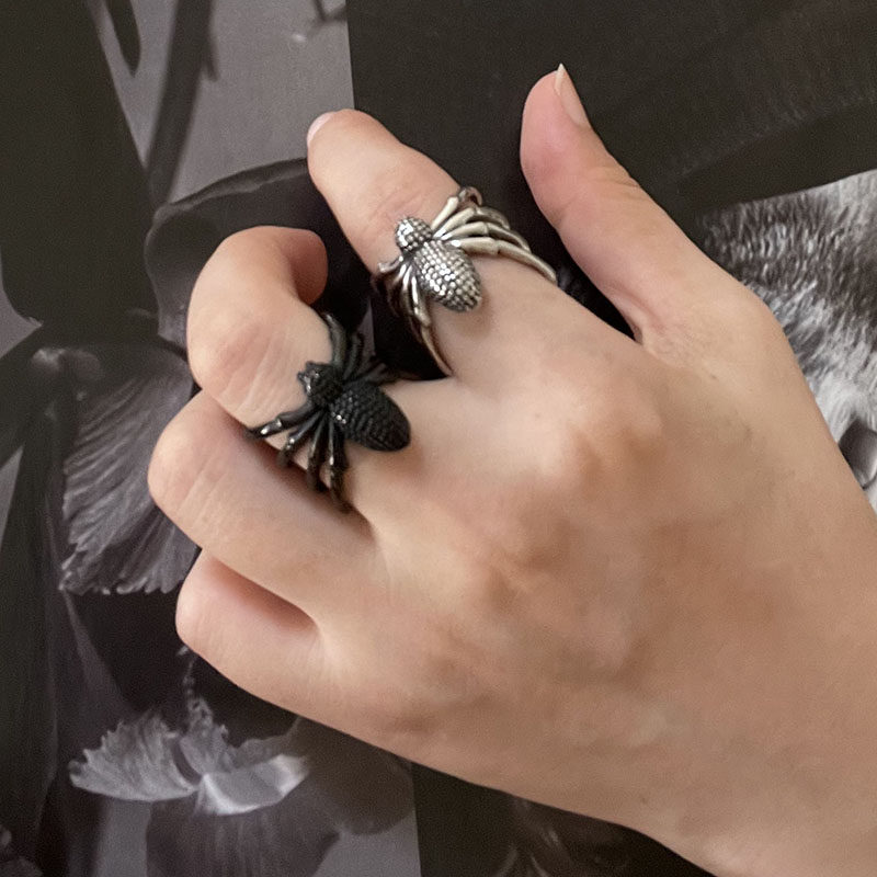 暗黑哥特风金属蜘蛛戒指潮流男女小众设计嘻哈个性朋克夸张食指戒