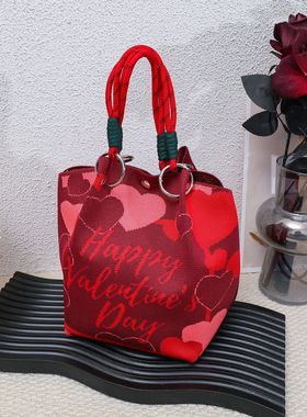 红色情人节爱心针织手提包女大容量编织托特包节日伴手礼袋礼品袋
