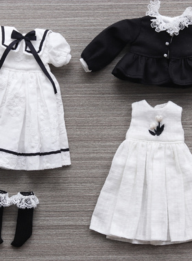 不想长大的木木】黑白系 blythe娃衣  ob22 ob24可穿