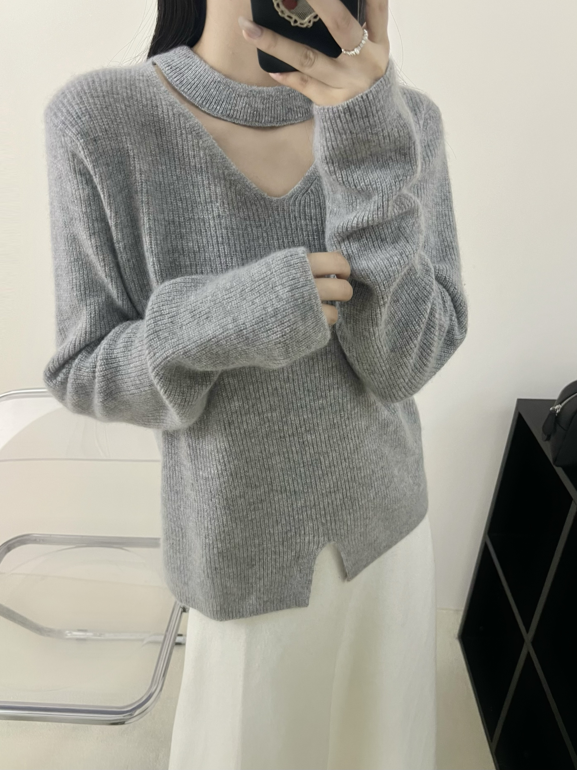 2025早秋新款羊毛羊绒V领针织衫女宽松显瘦毛衣外套上衣