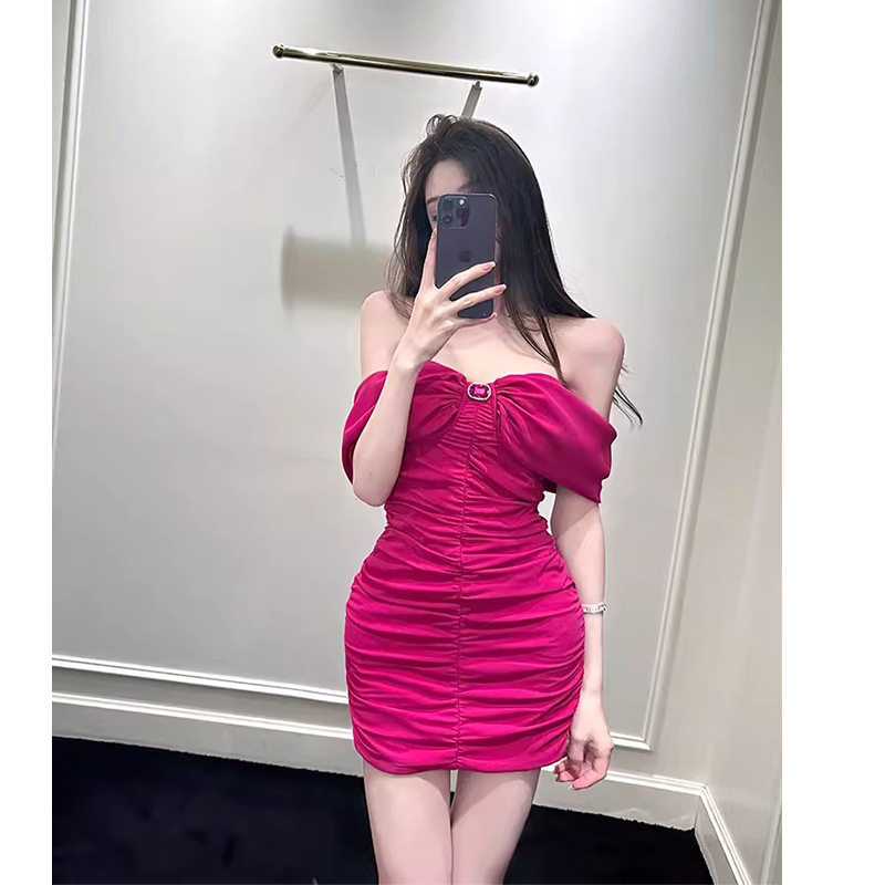 收腰显瘦包臀夜店派对party女OL