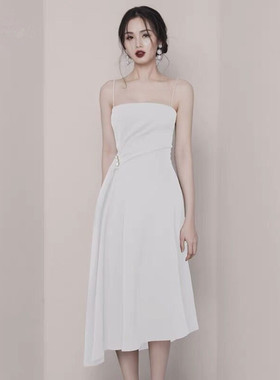 欧美性感方领露肩背修身显瘦收腰气质名媛小众设计高级连衣裙礼服