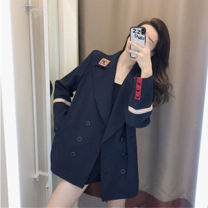 学院慵懒风轻奢大牌时尚通勤OL女