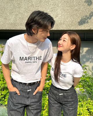 韩国代购Marithe简约百搭圆领短袖T恤休闲时尚男女上衣Jennie同款