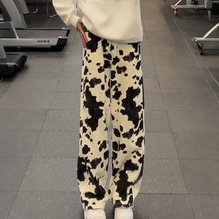 奶牛斑点休闲牛仔裤女秋季新款高腰显瘦宽松百搭直筒阔腿通勤长裤