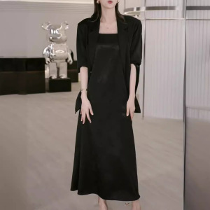 2025超火大码女装春夏微胖mm200斤高级感提花吊带裙西服两件套装