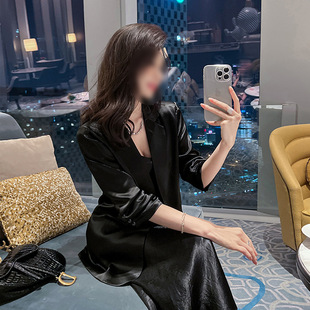 大码女装春夏2025年新款胖mm薄西装韩版优雅通勤显瘦松紧裙子套装