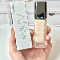 UNNY粉底液遮瑕持久不易脱妆控油干皮混油皮悠宜黑盖官方正品2.0
