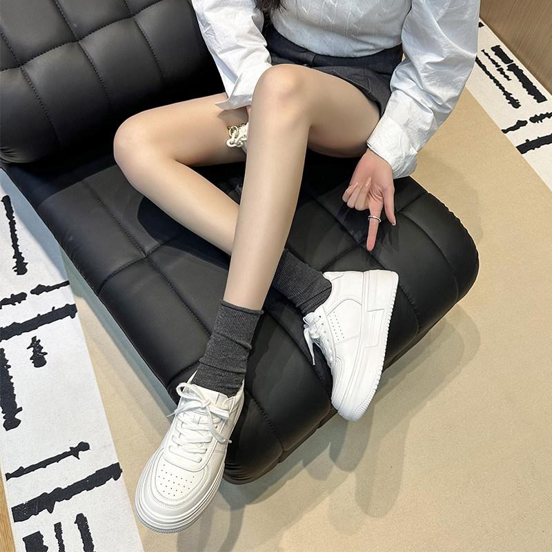 2026新款厚底内增高小白鞋女