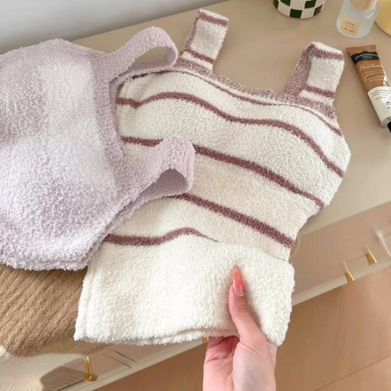 保暖背心女加厚加绒秋冬带胸垫发热一体文胸内搭打底衫修身上衣