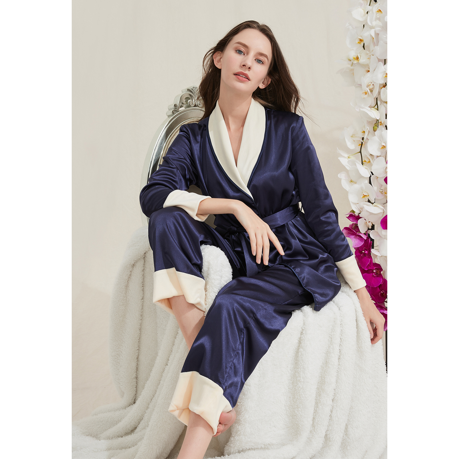 女士性感秋冬加绒保暖修身睡衣