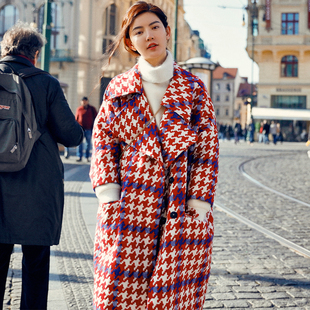 韩版复古红色千鸟格中长款外套女冬季新品宽松廓形显瘦编织呢大衣
