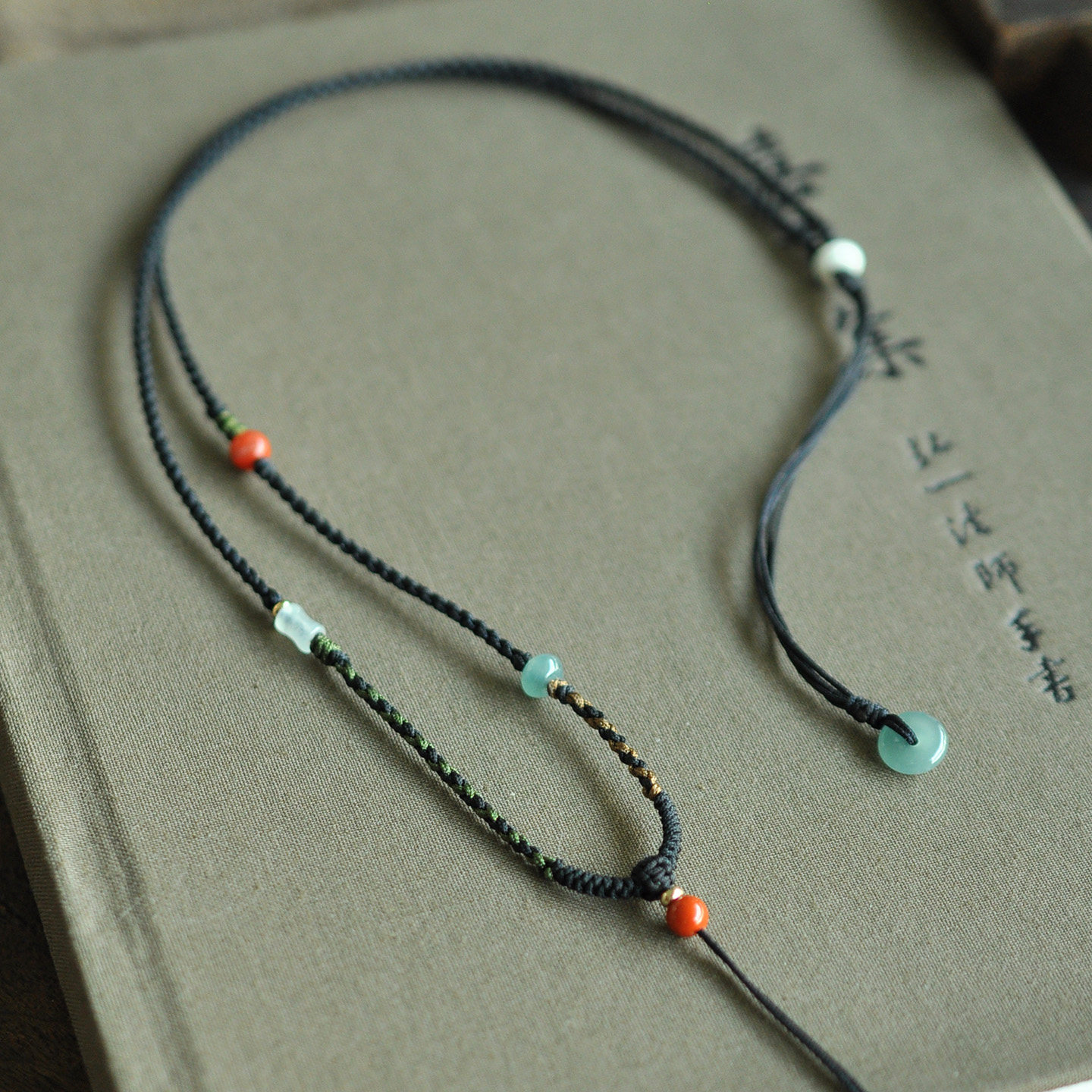 1.8mm手工编织天然A货翡翠路路通