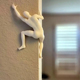 登山者雕塑墙面装 Unique 饰 Wall Decor独特 Climber Sculpture
