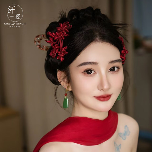 新中式新娘头饰红色盘扣发簪