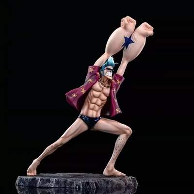 One Piece动漫周边桌面机箱装饰摆件两年前弗兰奇手办二次元雕像
