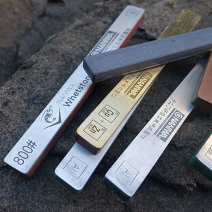 进口NANIWA龙虾高性能烧结砥石户外便携金属底座磨刀石150*15*6mm