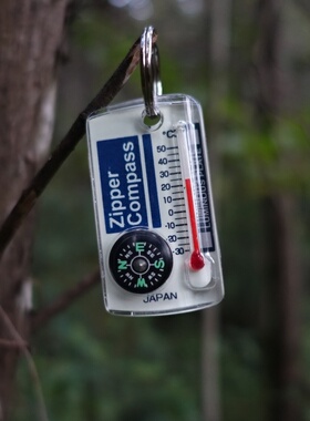 日本原装进口便携挂扣式夜光防渗漏指南针温度计户外BC野营小配件