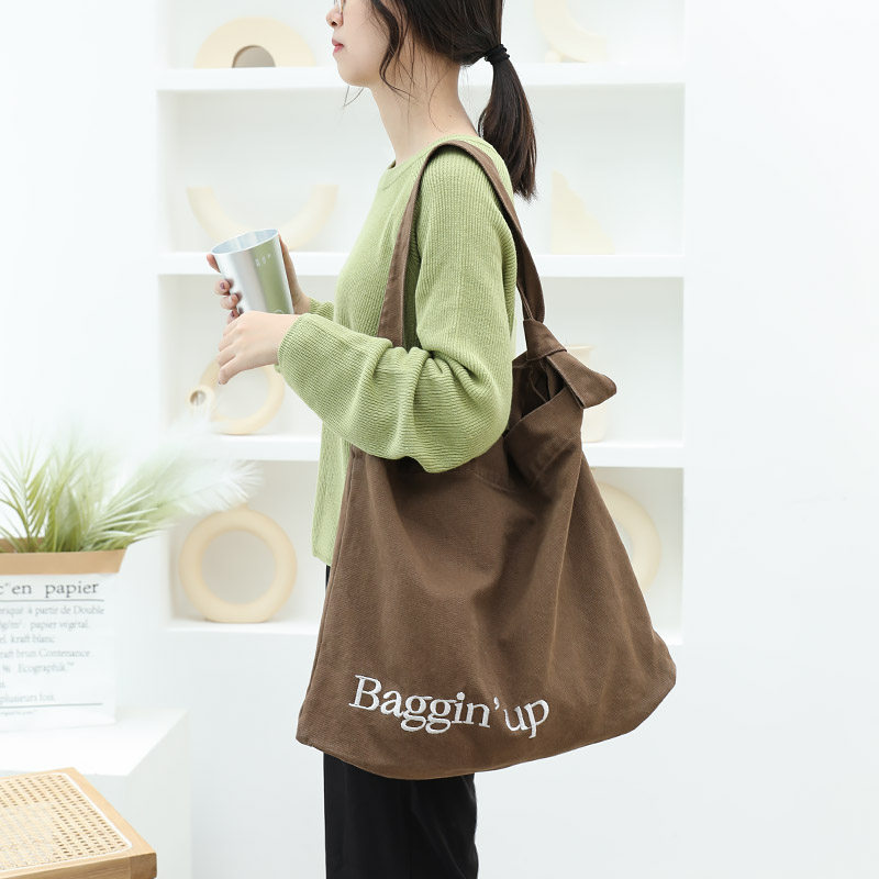 日韩流行字母帆布托特包女学生上课布袋大容量百搭腋下包单肩斜挎,箱包皮具/热销女包/男包,托特包,淘宝优惠券,粉丝福利购,淘宝优惠卷