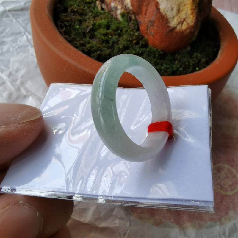 荣华玉器翡翠个性化戒指